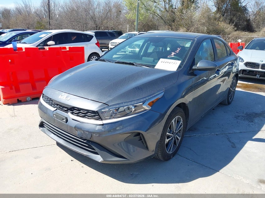 2024 Kia Forte Lxs