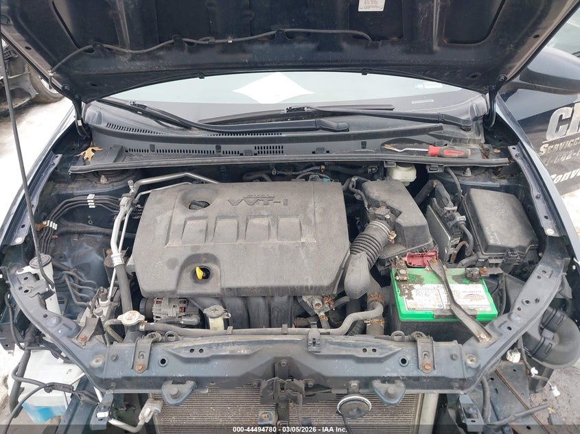 VIN 2T1BURHE5KC181364 2019 TOYOTA COROLLA LE