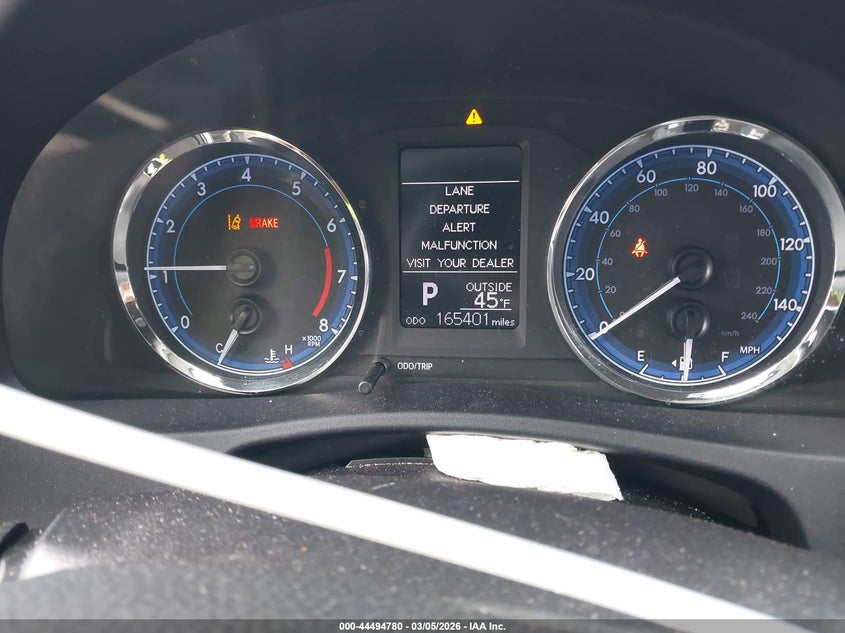 VIN 2T1BURHE5KC181364 2019 TOYOTA COROLLA LE