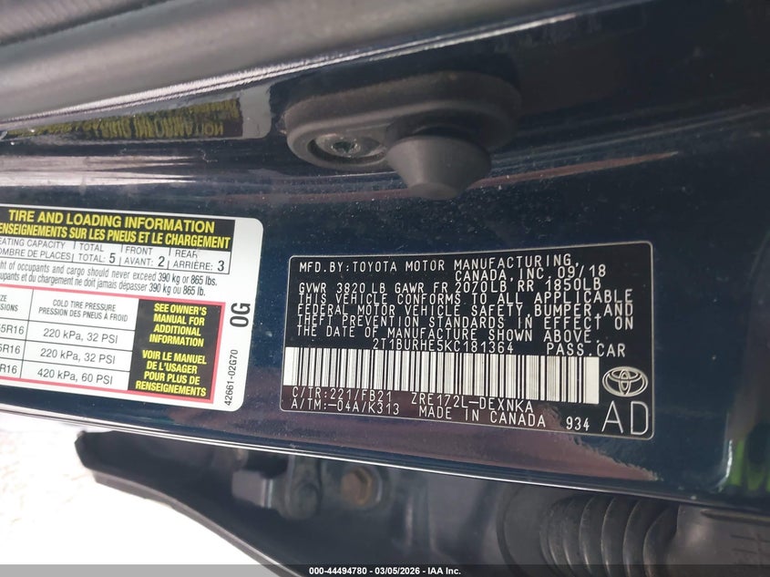 VIN 2T1BURHE5KC181364 2019 TOYOTA COROLLA LE