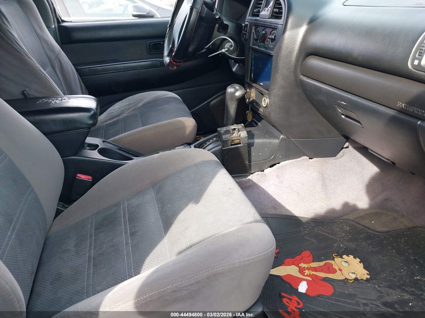 2001 Nissan Pathfinder Se