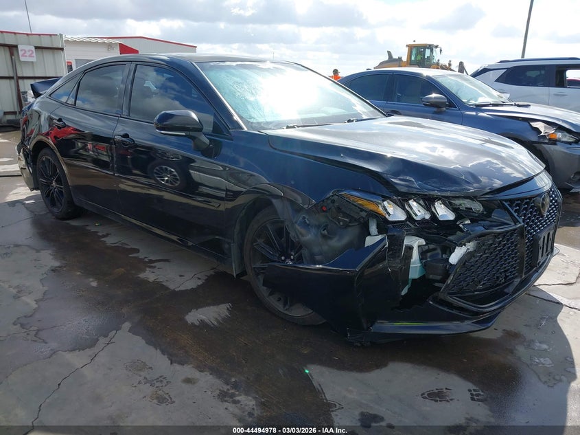 2021 Toyota Avalon Xse Nightshade