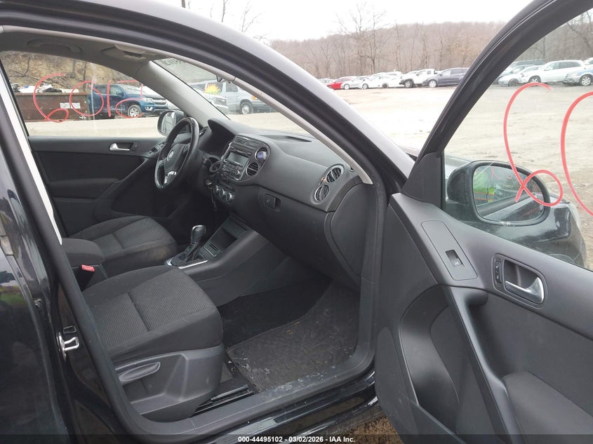 2013 Volkswagen Tiguan S