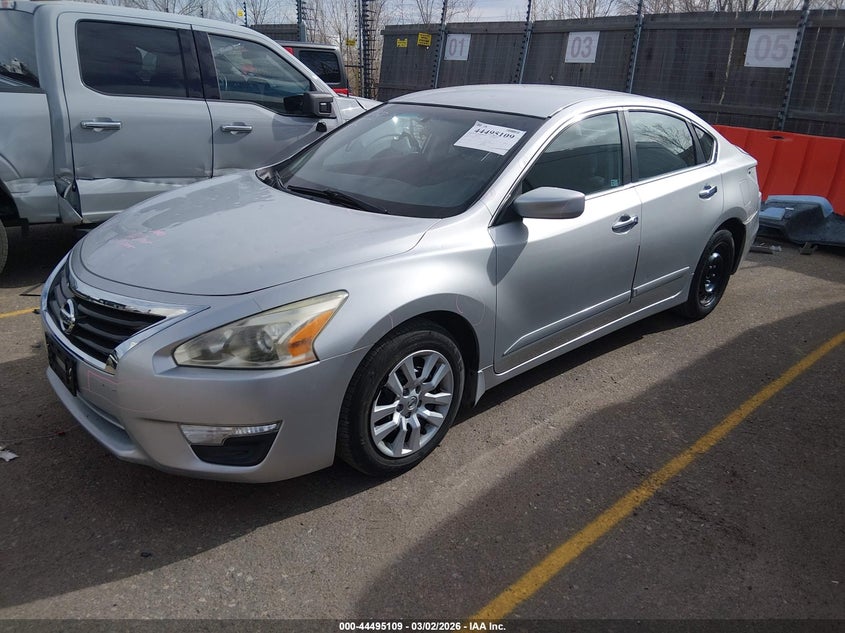 2015 Nissan Altima 2.5 S 1N4AL3AP3FC263928 photo 1