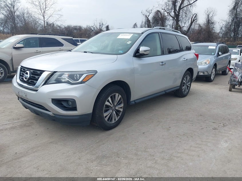 2019 Nissan Pathfinder Sv