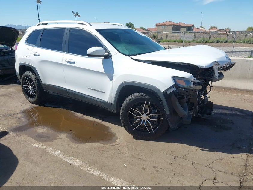 2019 Jeep Cherokee Latitude Plus Fwd