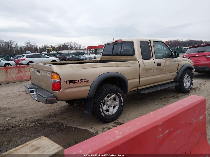 2003 Toyota Tacoma Base V6