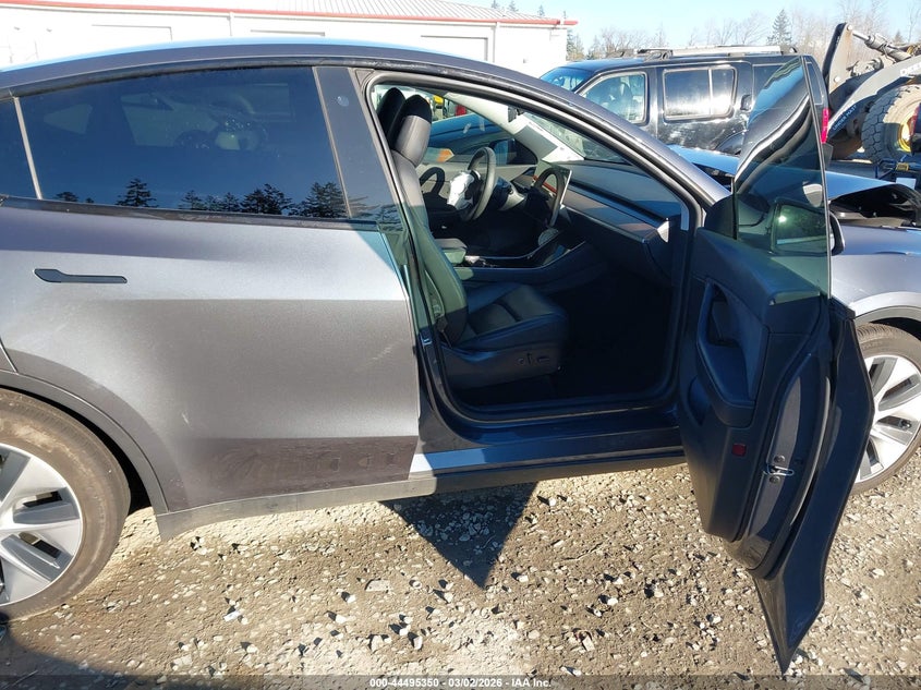 2021 Tesla Model Y Long Range Dual Motor All-Wheel Drive