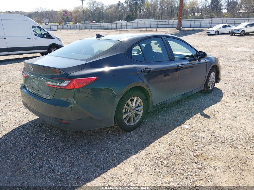 2025 Toyota Camry Le