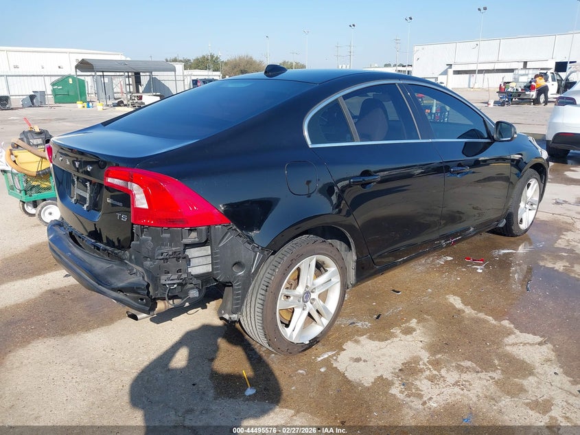 2015 VOLVO S60 SEDAN 2.0L I-4 DI, DOHC, VVT, TURBO, 240HP