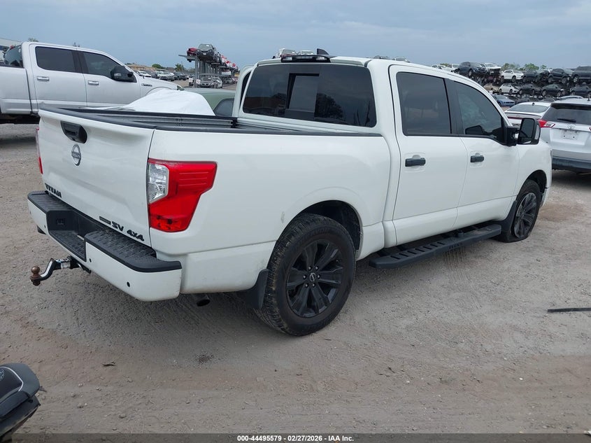 2023 Nissan Titan Sv 4X4
