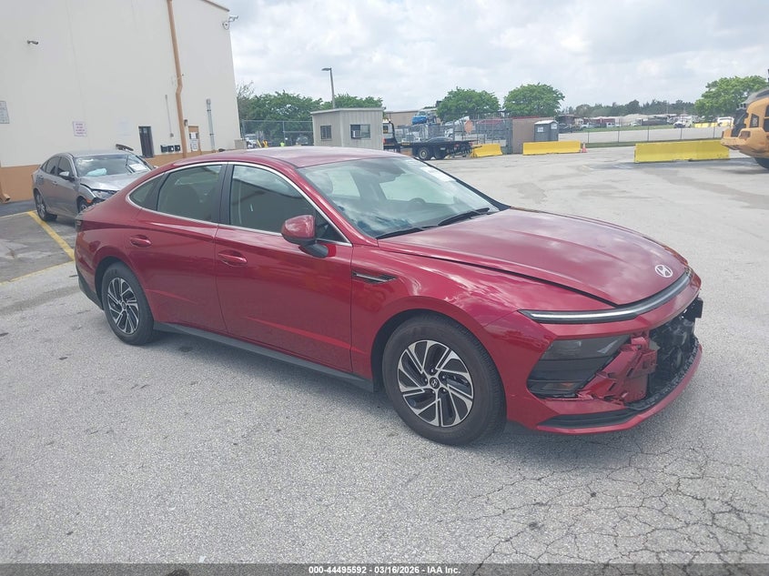 2026 HYUNDAI SONATA HYBRID BLUE