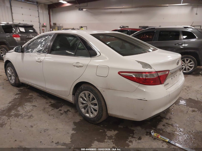 2015 Toyota Camry Le
