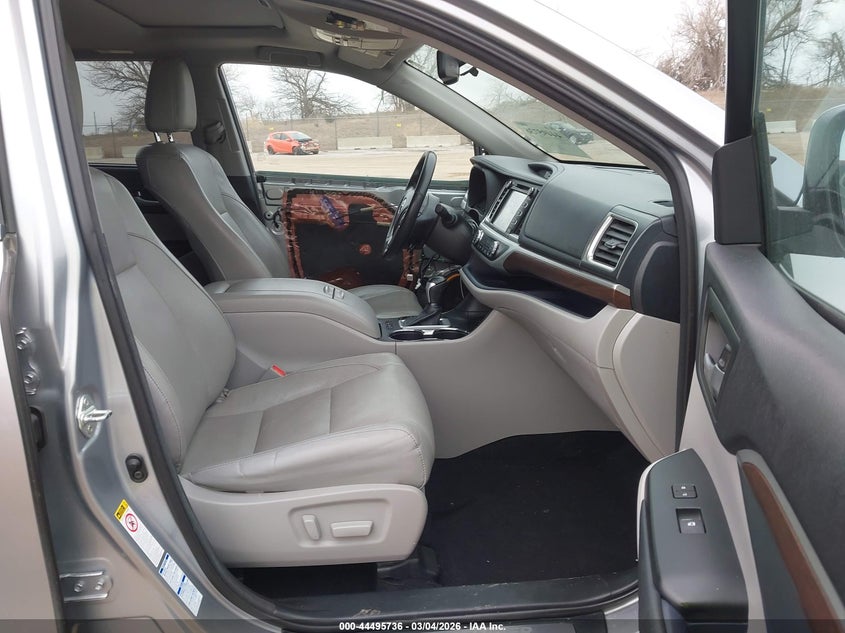 2014 Toyota Highlander Limited V6