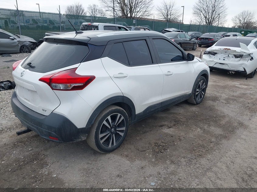 2019 Nissan Kicks Sv
