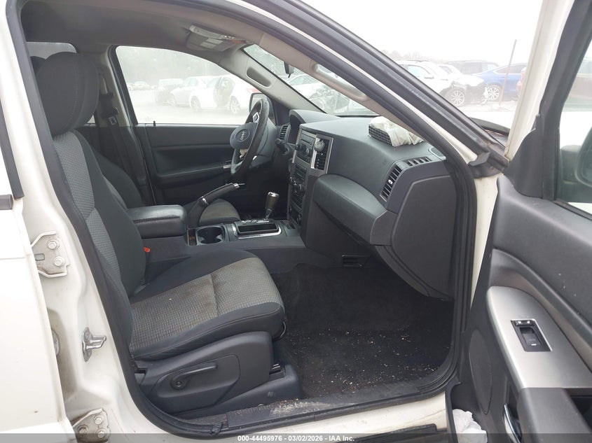 2010 Jeep Grand Cherokee Laredo