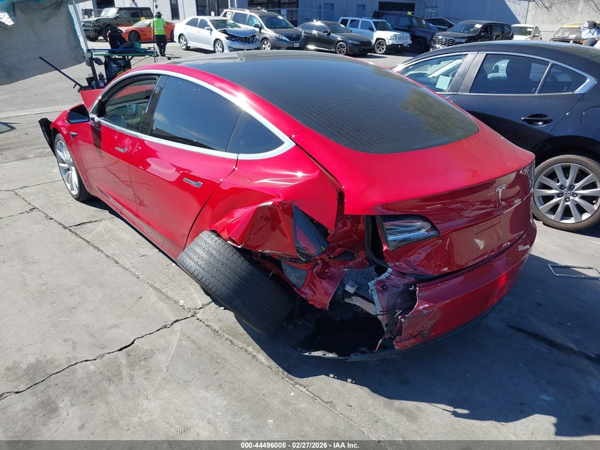 Vin: 5yj3e1ea6jf163681, lot: 44992731, tesla model 3 long range/mid range 20183