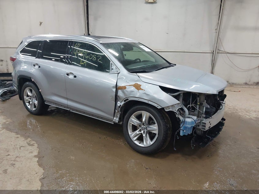 2016 Toyota Highlander Limited Platinum V6