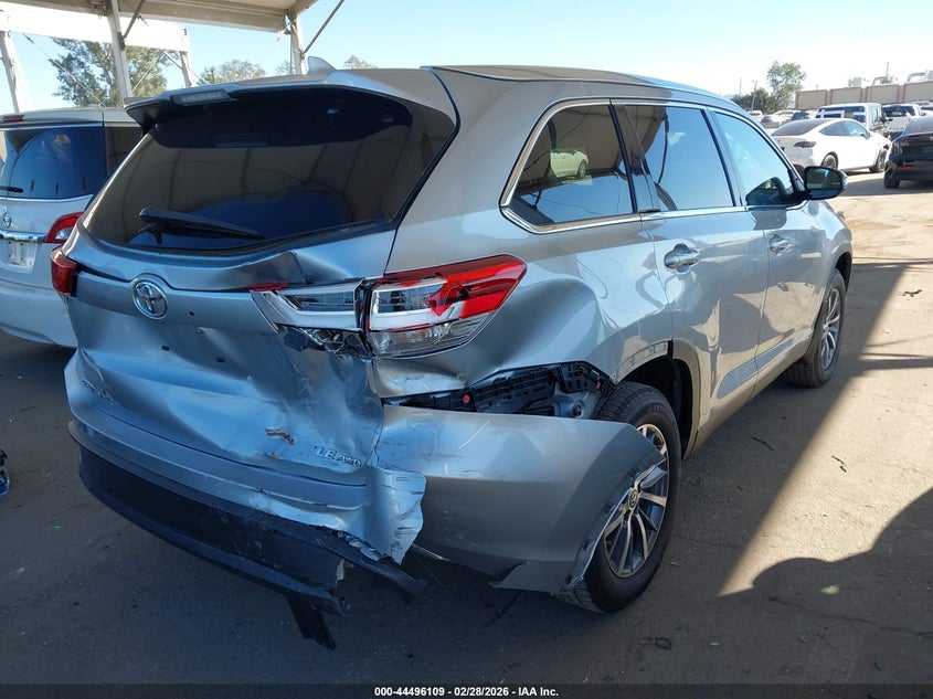 2019 Toyota Highlander Xle