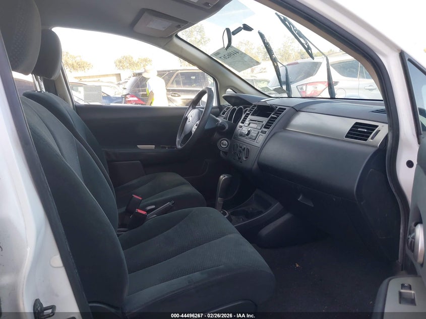 2011 Nissan Versa 1.8S