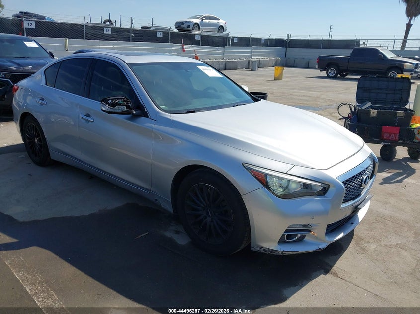 2014 Infiniti Q50 Premium