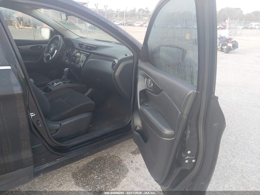 2017 Nissan Rogue Sport S