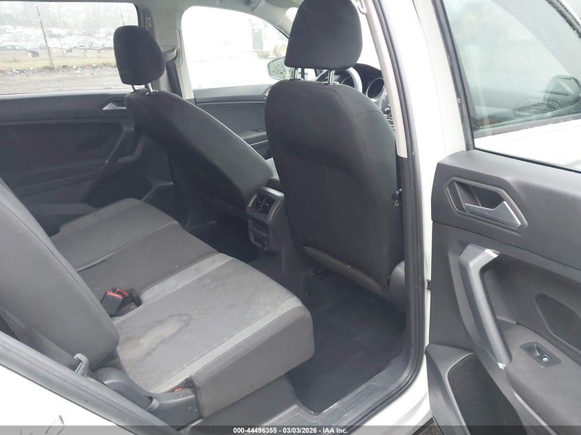 2020 Volkswagen Tiguan 2.0T S VIN: 3VV1B7AXXLM111869 Lot: 44496355