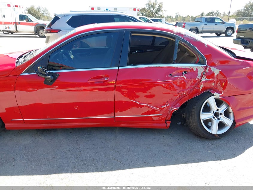 2010 Mercedes-benz C class 3.0 C 300 Sport red Lot 111044496393 Vin WDDGF5EB4AR108435