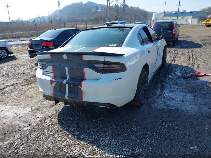 2015 Dodge Charger Sxt