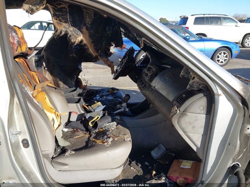 2004 Toyota Camry Le