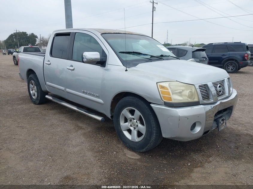 2005 NISSAN TITAN SE