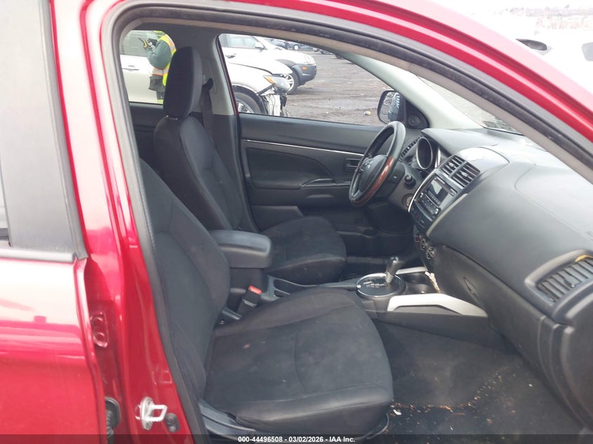 2014 Mitsubishi Outlander Sport Es