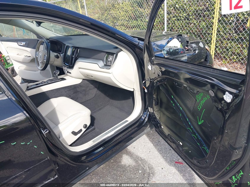 2019 Volvo Xc60 T5 Momentum