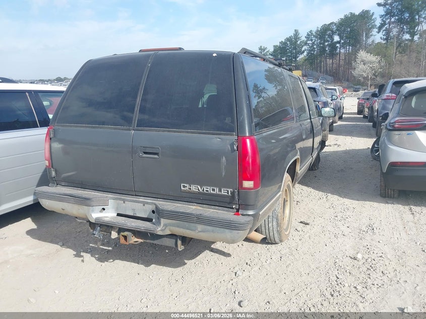 1999 Chevrolet Suburban 1500 Lt