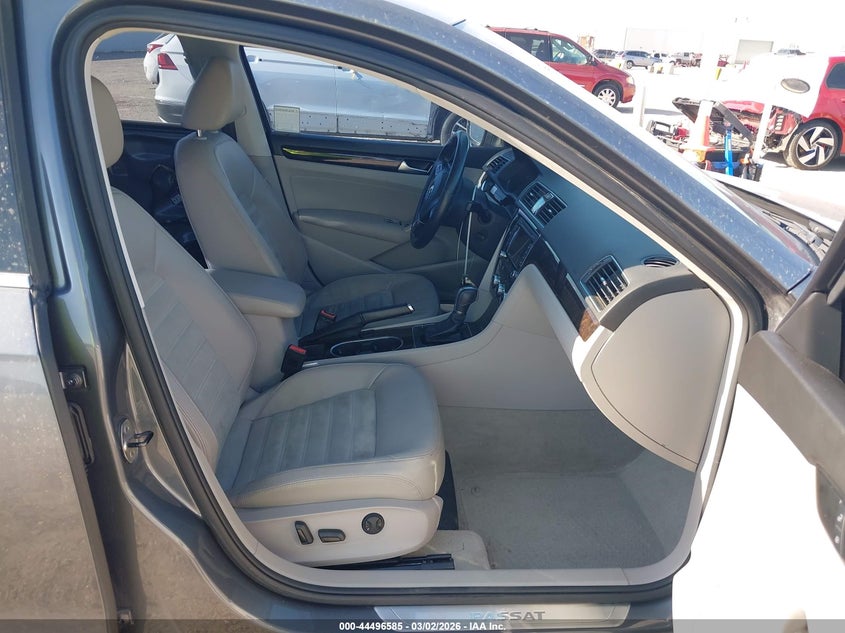 2014 Volkswagen Passat 2.0L Tdi Sel Premium