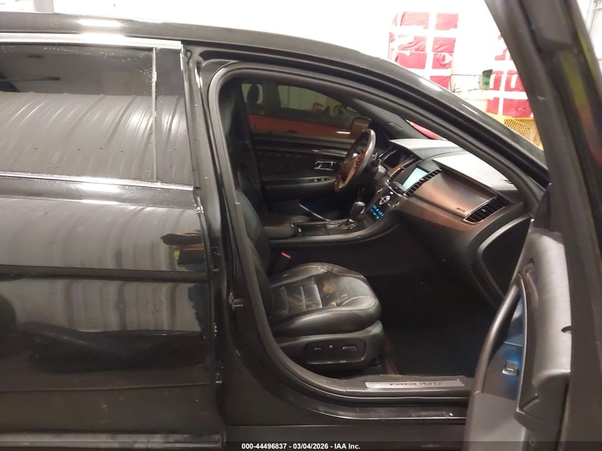 2015 Ford Taurus Sho