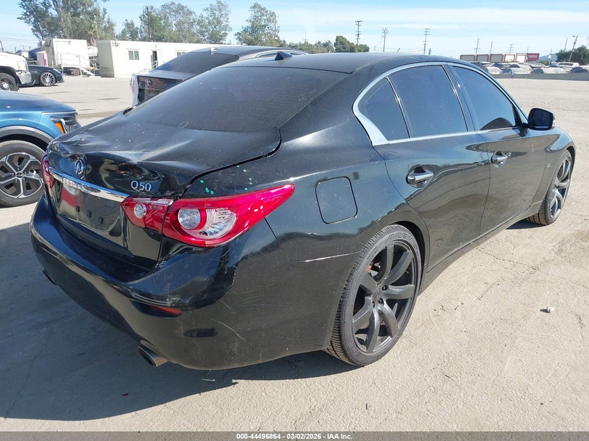 2015 Infiniti Q50 Premium