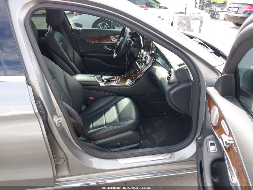 2015 Mercedes-Benz C 300 Luxury 4Matic