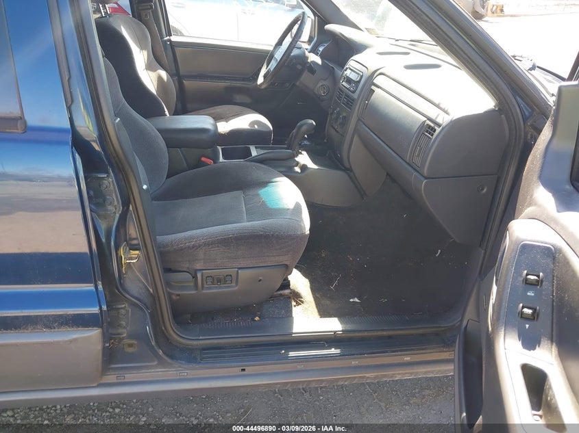 2001 Jeep Grand Cherokee Laredo