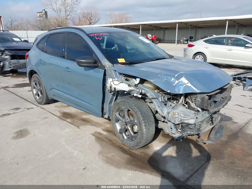 Vin: 1fmcu0mn8pub31277, lot: 44993650, ford escape st-line 2023 img_1