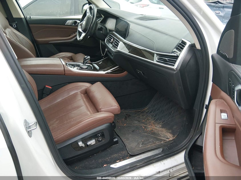 2020 BMW X7 xDrive40I