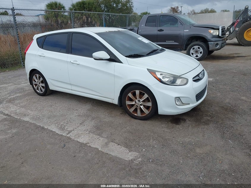 2013 Hyundai Accent Se
