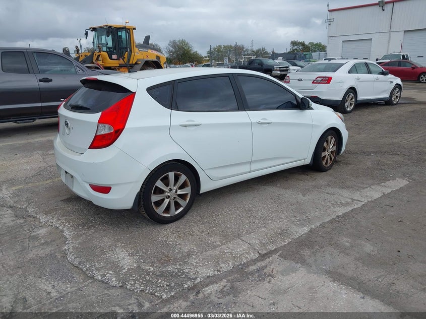 2013 Hyundai Accent Se
