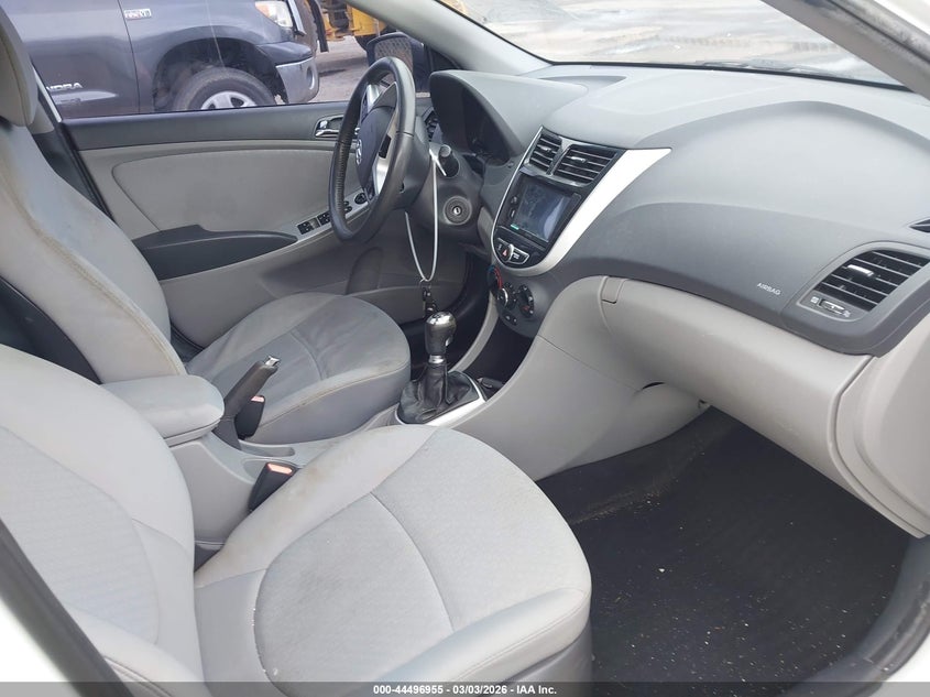 2013 Hyundai Accent Se