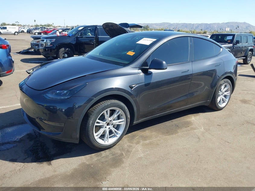 2024 Tesla Model Y Long Range Single Motor Rear-Wheel Drive/Rwd
