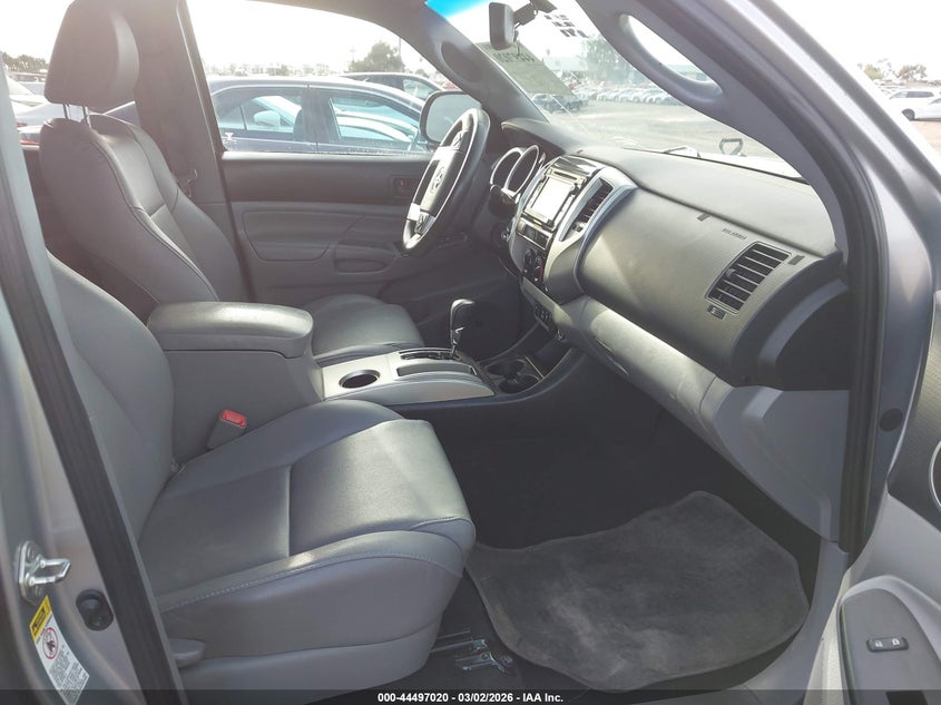 2014 Toyota Tacoma Base V6