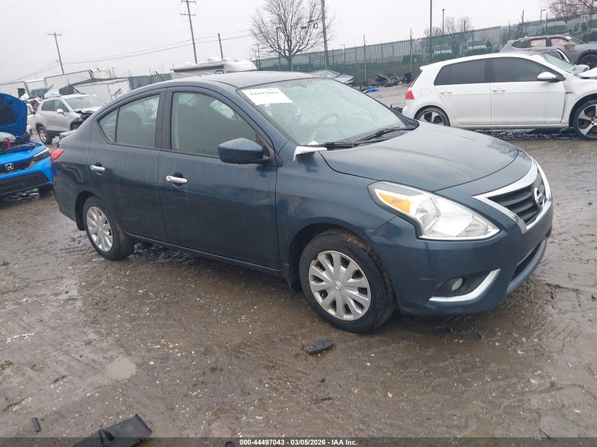 2016 Nissan Versa 1.6 Sv