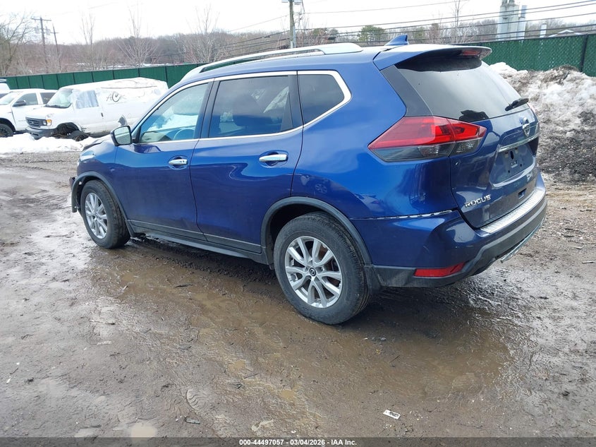 2018 Nissan Rogue Sv