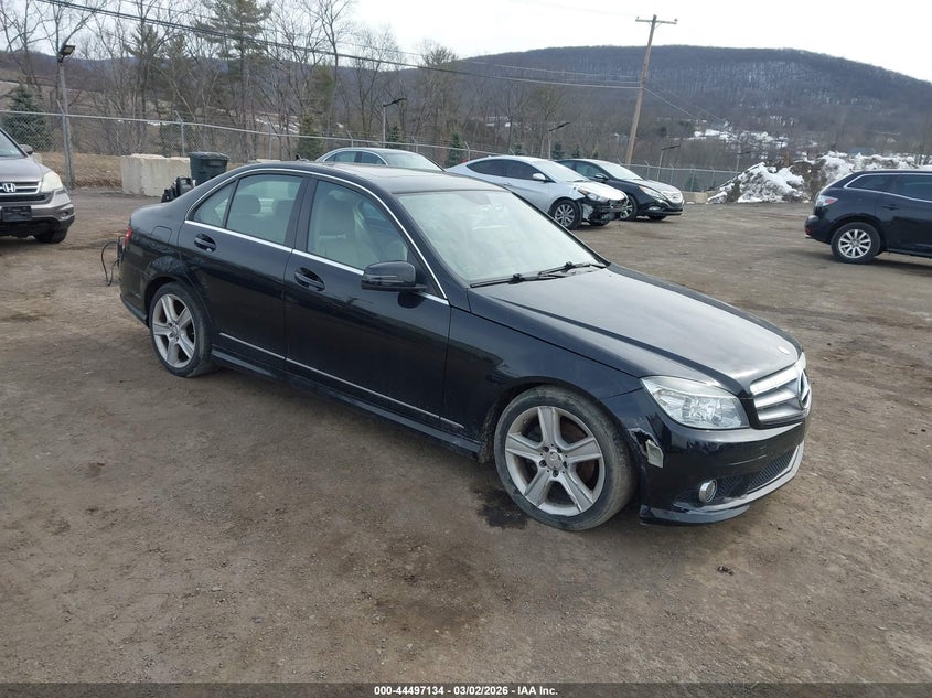 2010 Mercedes-Benz C-Class C 300 Sport/Luxury 4Matic