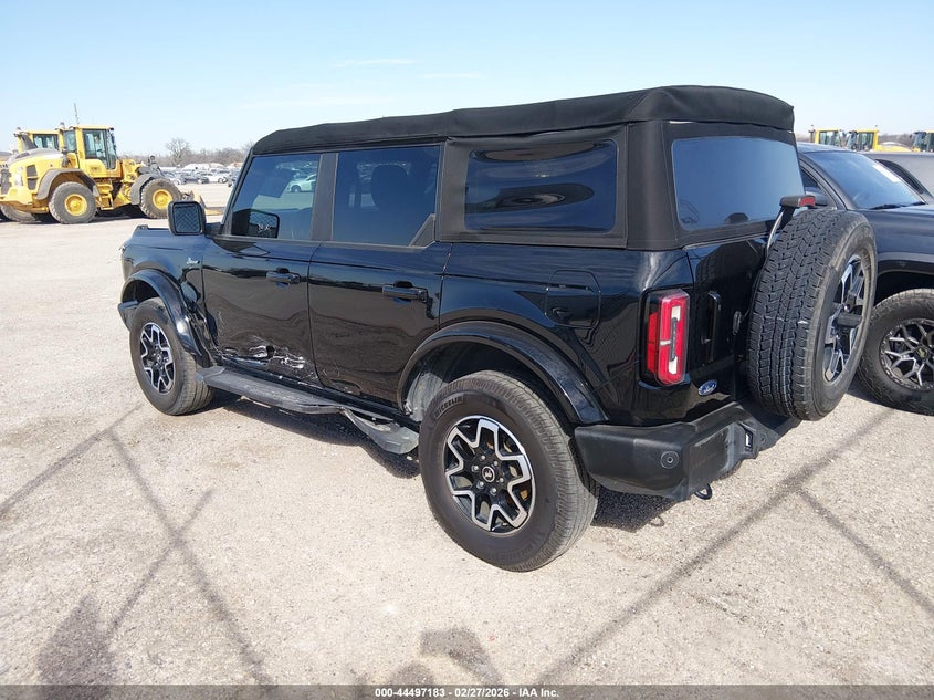 2022 Ford Bronco Outer Banks